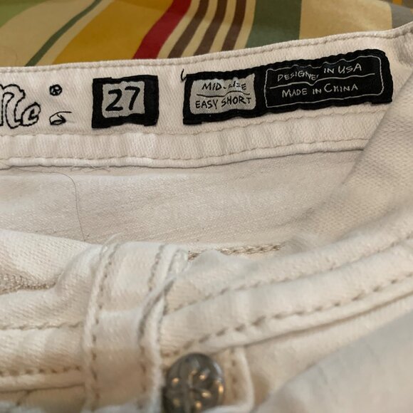 Miss Me Women's Shorts White Distressed Rhinestone Pockets Sz 27 (30 measured) - Picture 12 of 15